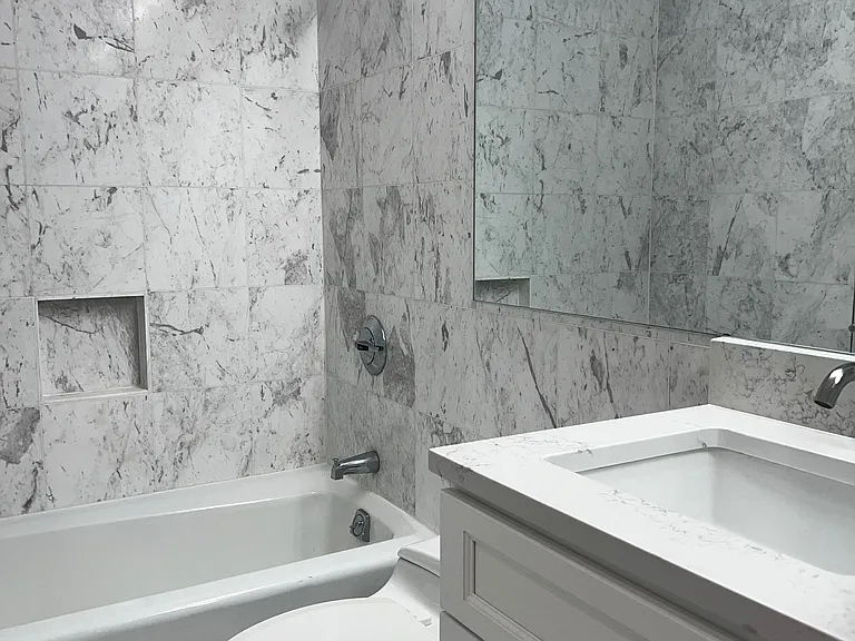 106 Central Park S #5O — Photo 9