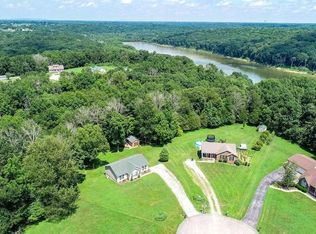79 Pioneer Dr, Taylorsville, KY 40071