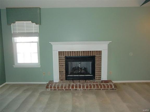 3rd image of 3102 Autumn Trace Dr