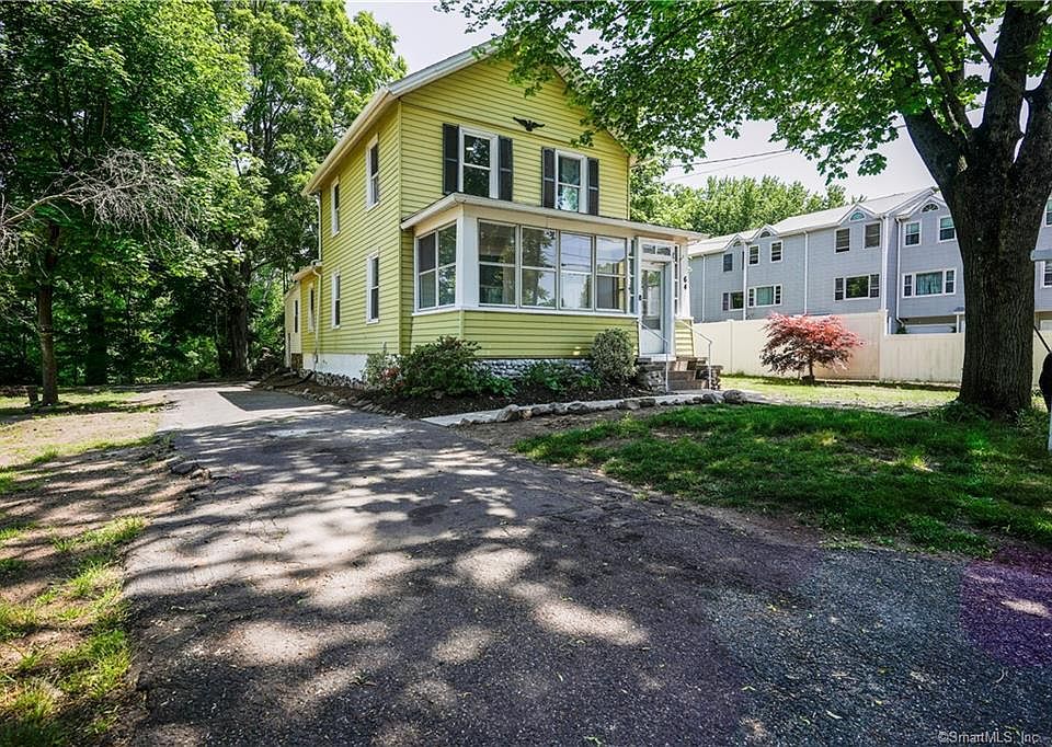 64 b St, Meriden, CT 06451 Zillow