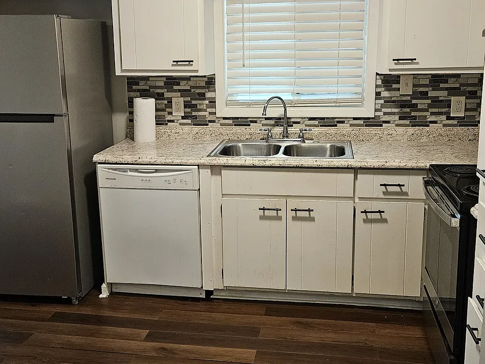 2635 Williamsburg Dr