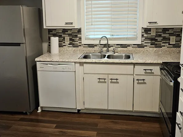 2635 Williamsburg Dr, Decatur, GA 30034