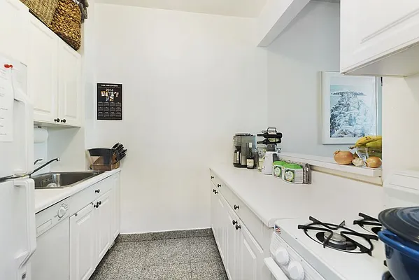 Rented by Bold New York | media 13