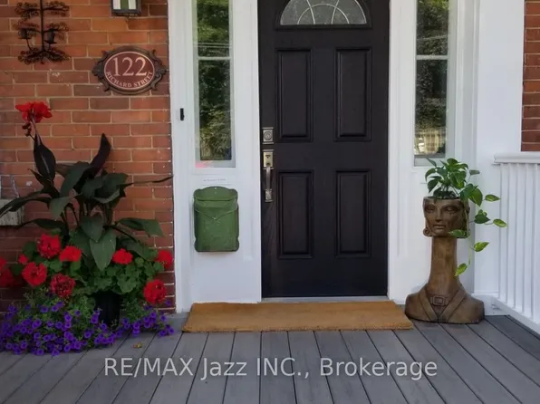 122 Richard St, Greater Napanee, ON K7R 2T4