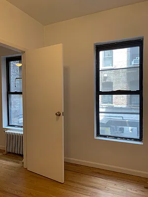 Rented by NYC Village Real Estate | media 25