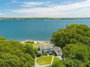 81 Quarry Rd, Saunderstown, RI 02874