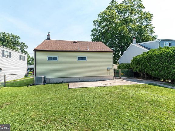 5th image of 480 Nemoral St