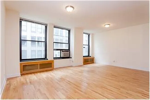 Rented by Mirador Real Estate | media 42