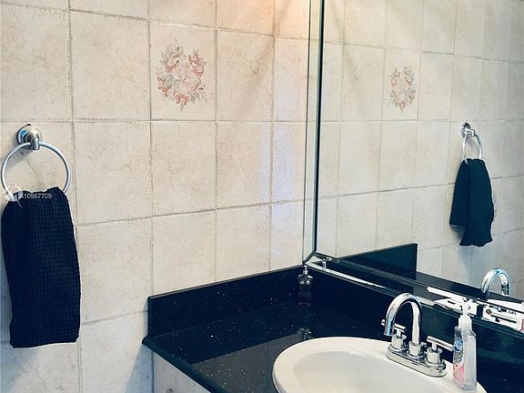 3rd image of 230 Poinciana Dr #310