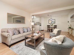125 Piccadilly Pl APT D, San Bruno, CA 94066