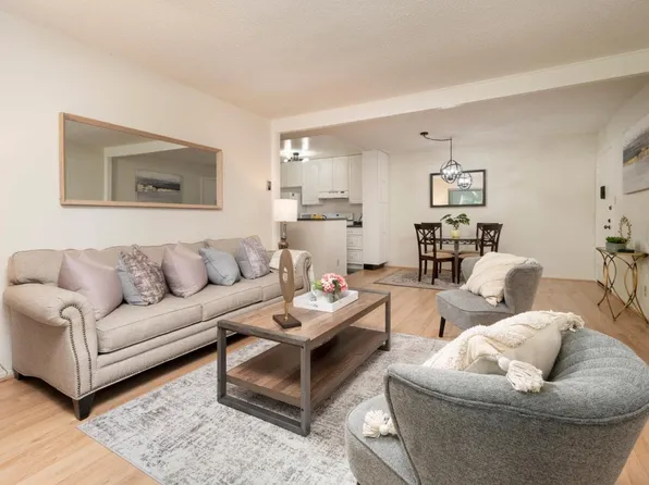 125 Piccadilly Pl APT D, San Bruno, CA 94066