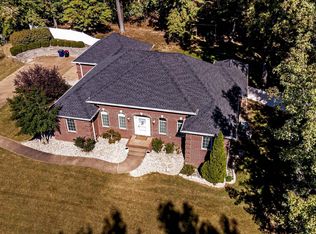 1100 Pine Gate Rd, Evansville, IN 47725