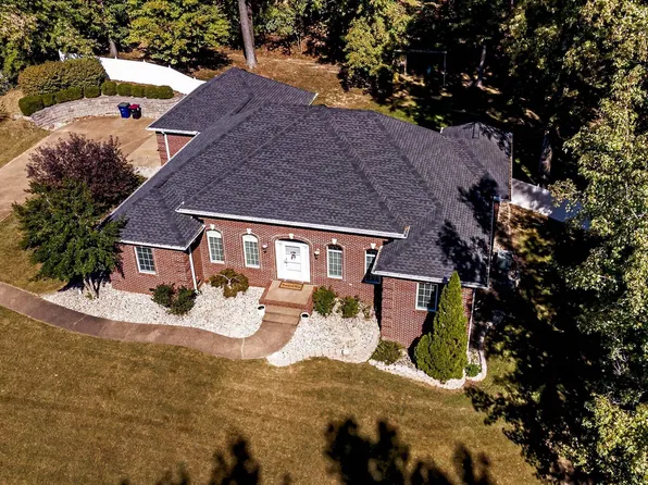 1100 Pine Gate Rd, Evansville, IN 47725
