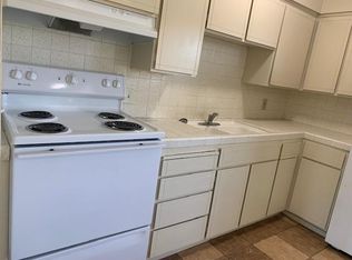 1237 Minnewawa Ave, Clovis, CA 93612