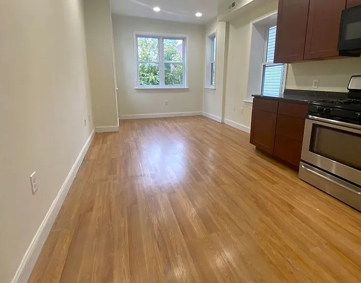 4212 Powelton Ave #2 — Photo 3