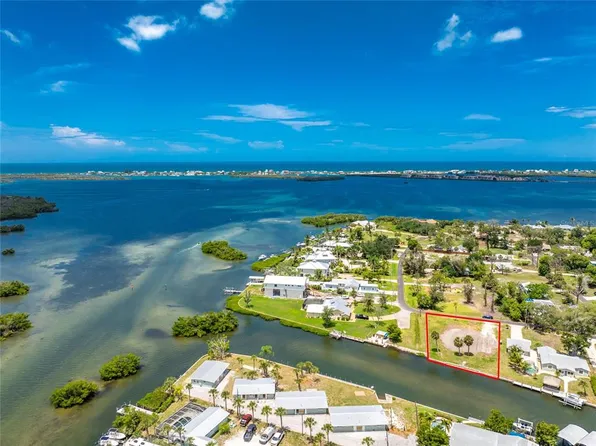 1899 Riverside Dr #158, Englewood, FL 34223