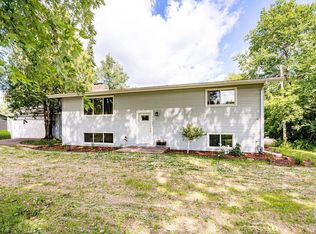 4950 Arnold Rd, Duluth, MN 55803