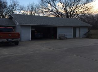 3103 N 371st Rd, Holdenville, OK 74848