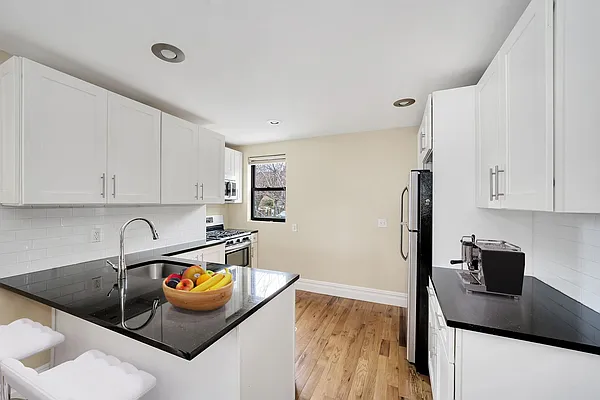 Sold by Compass | media 5