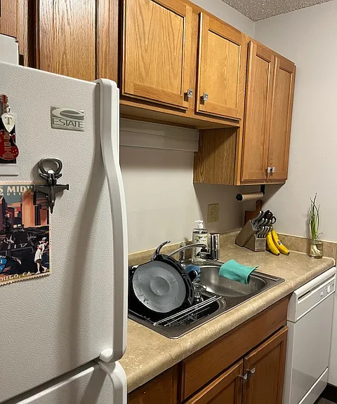 708 Oakcrest St #11 — Photo 12