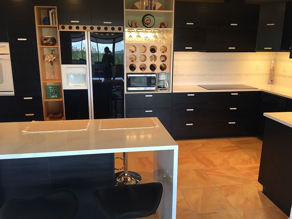 kitchen center and right