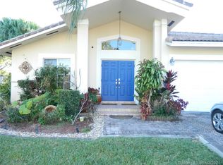 20218 SW 85th Pl, Cutler Bay, FL 33189