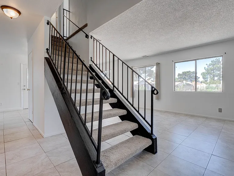 5519 Myron Cir — Photo 20