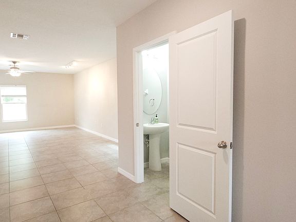 5th image of 10207 Boggy Moss Dr