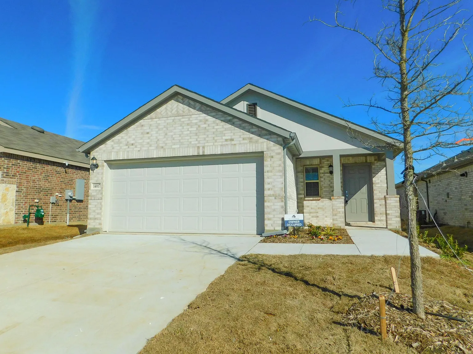 3 bed, 1607 sqft, $1,950 — Photo 1
