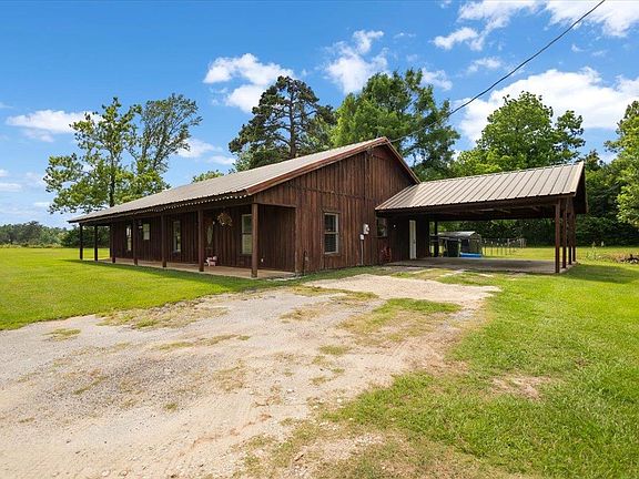 3rd image of 1527 State Highway 315 E