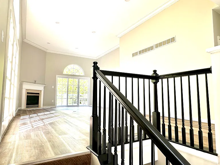 16168 Lea Oak Ct — Photo 24