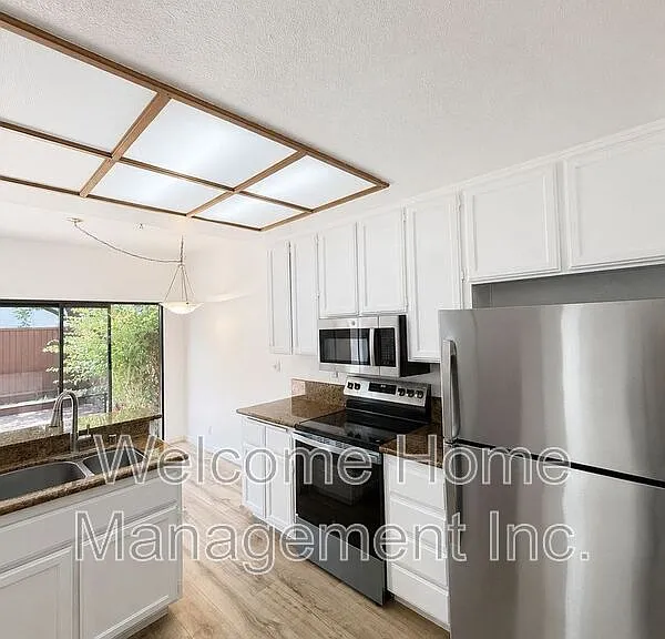 34769 Comstock Cmn — Photo 6