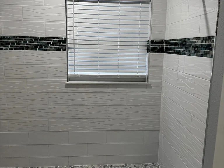 2924 W Leroy St #1 — Photo 16