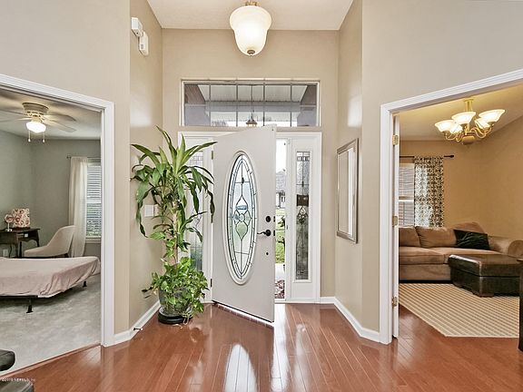 Gleaming Wood Floors