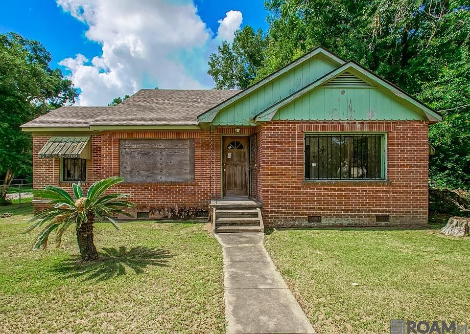 1st image of 2658 Jefferson Ave