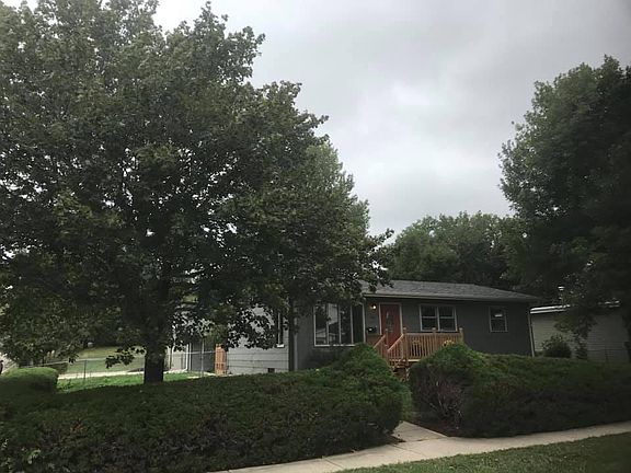 Front yard
