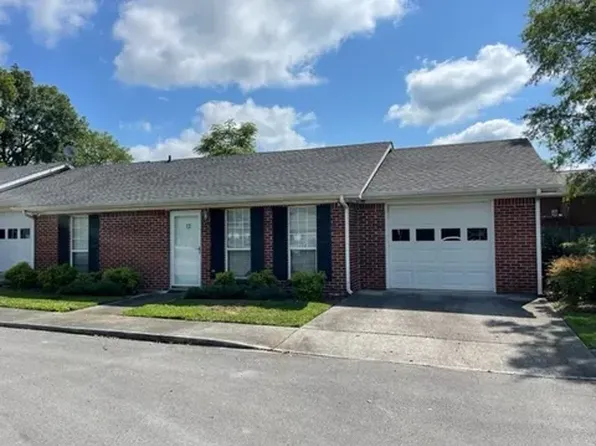 1600 N Washington St APT 12, Tullahoma, TN 37388