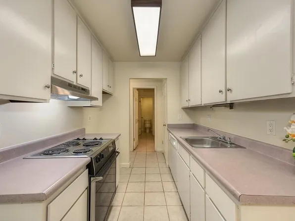 788 Woodside Ln E Unit 3, Sacramento, CA 95825