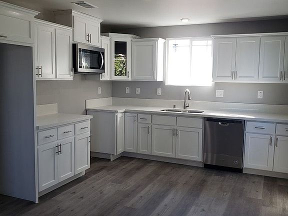5th image of 12310 Valley View Ave #11020402