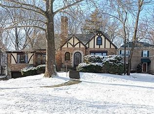 4730 Northcott Ave, Downers Grove, IL 60515