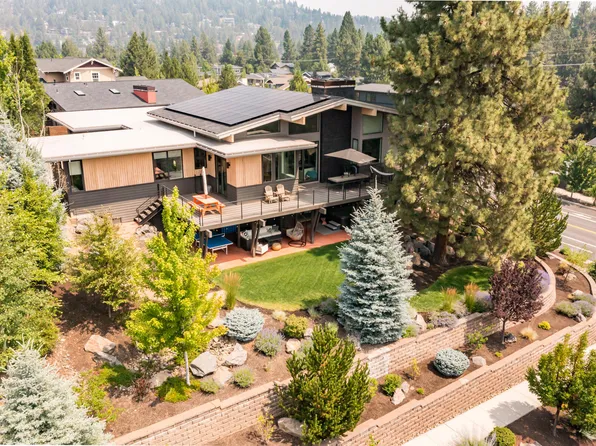 2083 NW Lemhi Pass Dr, Bend, OR 97703