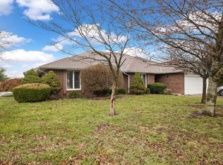 1837-1839 E Lark St, Springfield, MO 65804