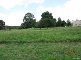 2 Northwood Rd, Cuba, MO 65453