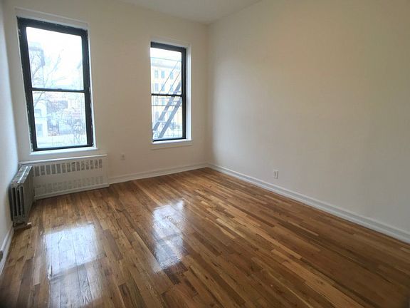 3rd image of 2363 7th Ave APT 2F