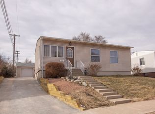 338 E Waterloo St, Rapid City, SD 57701