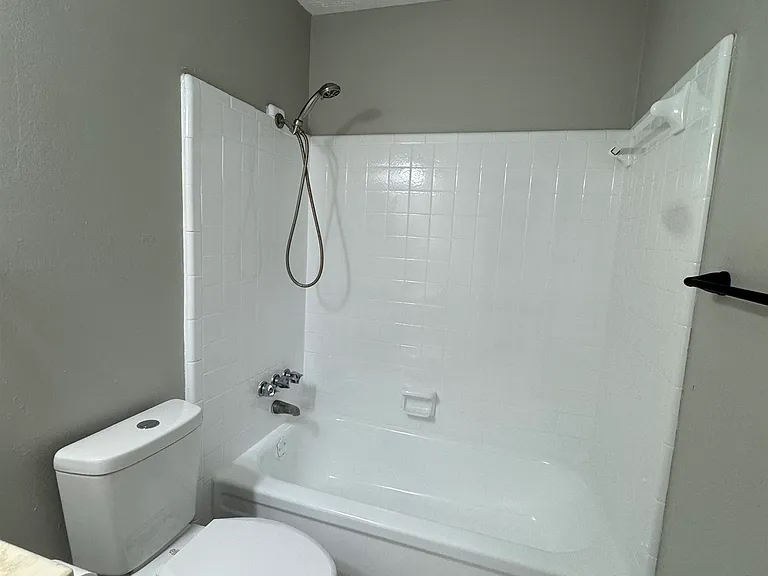 820-2 California St #2 — Photo 12