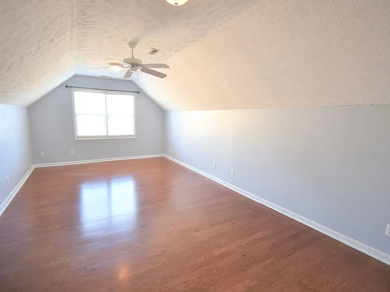 2904 Bolla Dr — Photo 17