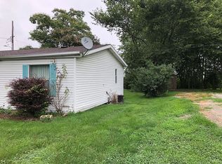 9422 Booster Station Rd, Columbia, IL 62236