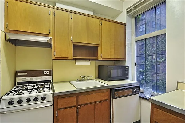 Sold by Citi Habitats | media 15