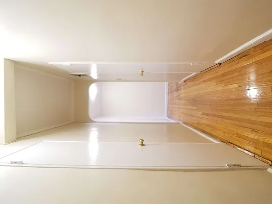 Rented by BRICK & GALO REALTY CORP | media 4